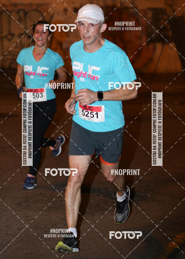 Buy your photos of the eventPUC NIGHT RUN on Fotop