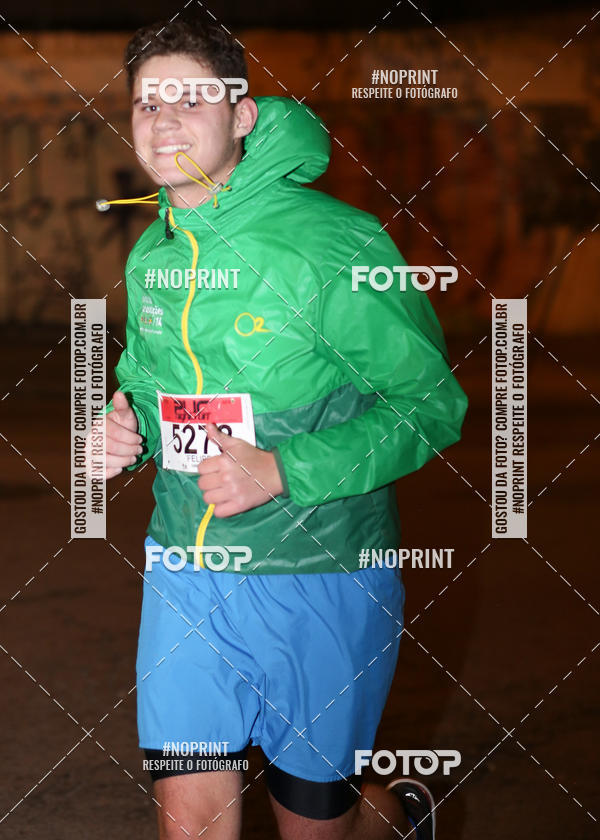 Buy your photos of the eventPUC NIGHT RUN on Fotop