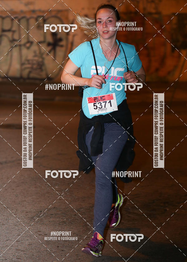 Buy your photos of the eventPUC NIGHT RUN on Fotop