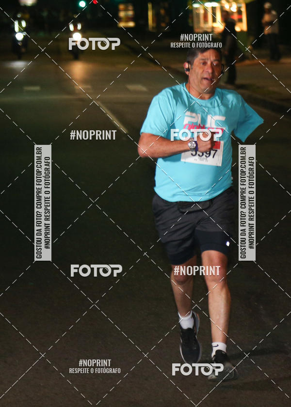 Buy your photos of the eventPUC NIGHT RUN on Fotop