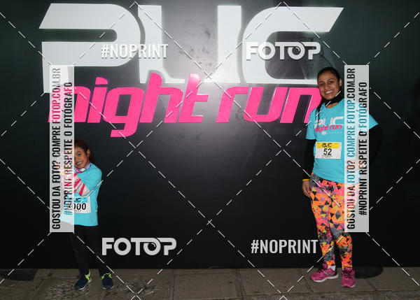 Buy your photos of the eventPUC NIGHT RUN on Fotop