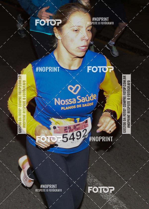 Buy your photos of the eventPUC NIGHT RUN on Fotop