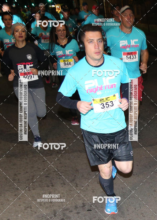 Buy your photos of the eventPUC NIGHT RUN on Fotop