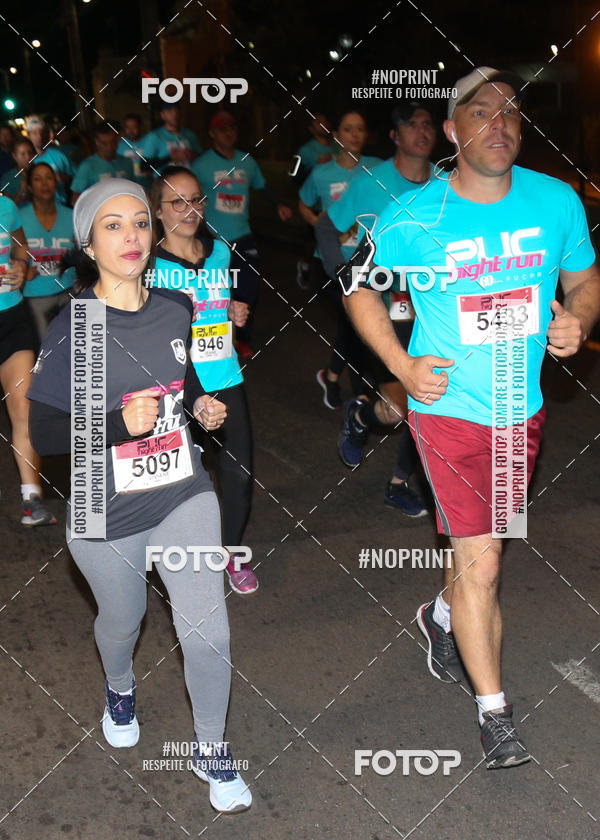 Buy your photos of the eventPUC NIGHT RUN on Fotop
