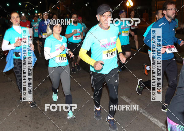 Buy your photos of the eventPUC NIGHT RUN on Fotop