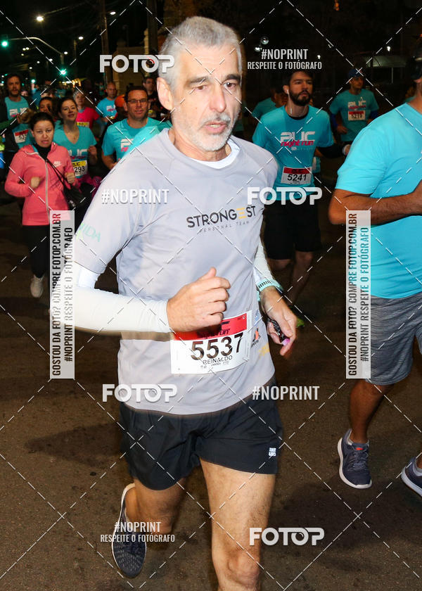 Buy your photos of the eventPUC NIGHT RUN on Fotop