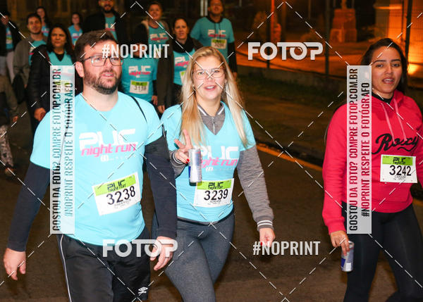 Buy your photos of the eventPUC NIGHT RUN on Fotop