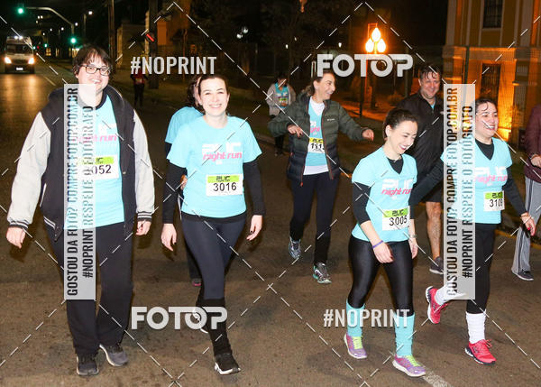 Buy your photos of the eventPUC NIGHT RUN on Fotop