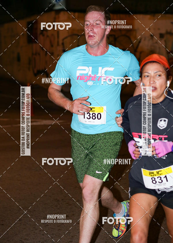 Buy your photos of the eventPUC NIGHT RUN on Fotop