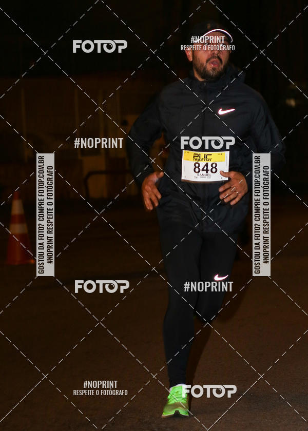 Buy your photos of the eventPUC NIGHT RUN on Fotop