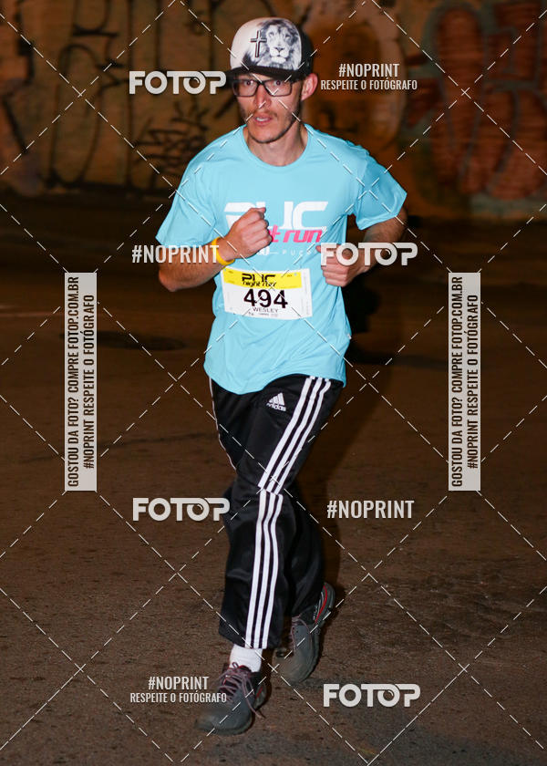Buy your photos of the eventPUC NIGHT RUN on Fotop