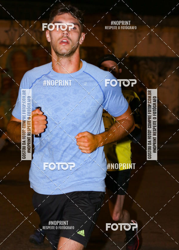 Buy your photos of the eventPUC NIGHT RUN on Fotop