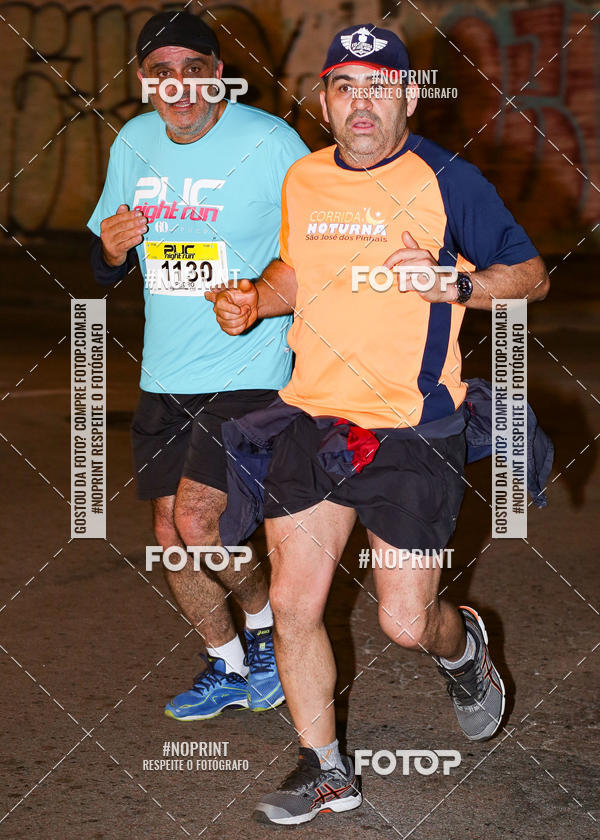 Buy your photos of the eventPUC NIGHT RUN on Fotop