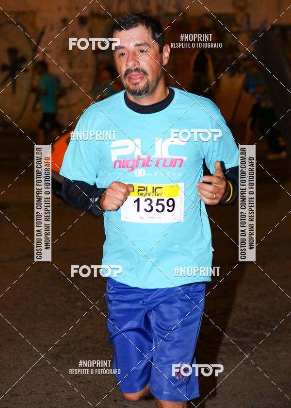 Buy your photos of the eventPUC NIGHT RUN on Fotop