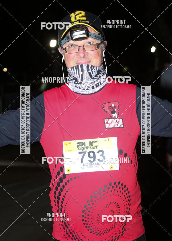Buy your photos of the eventPUC NIGHT RUN on Fotop