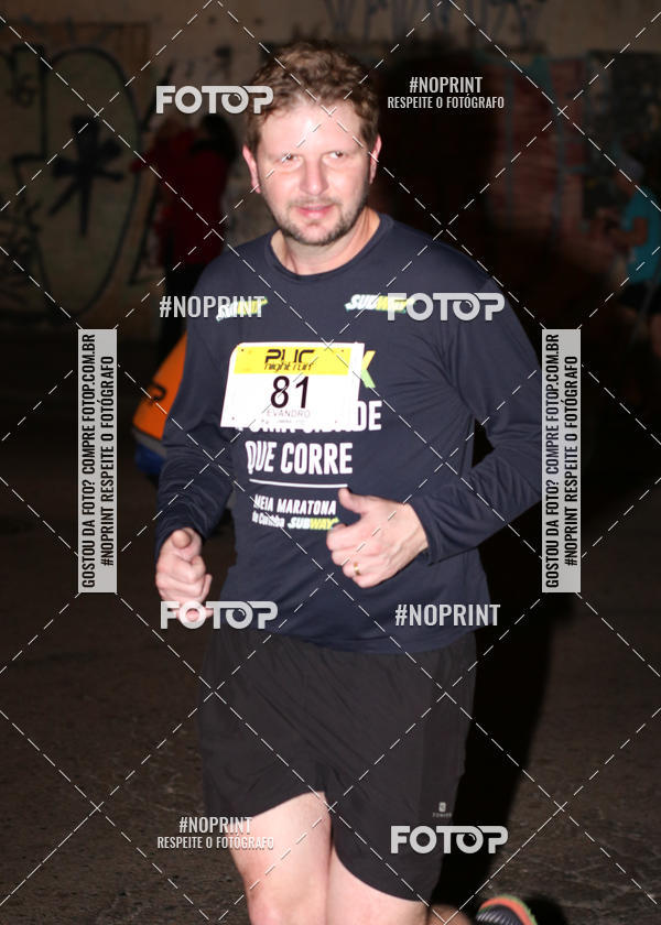 Buy your photos of the eventPUC NIGHT RUN on Fotop