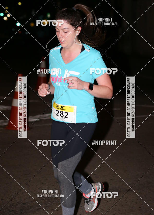 Buy your photos of the eventPUC NIGHT RUN on Fotop