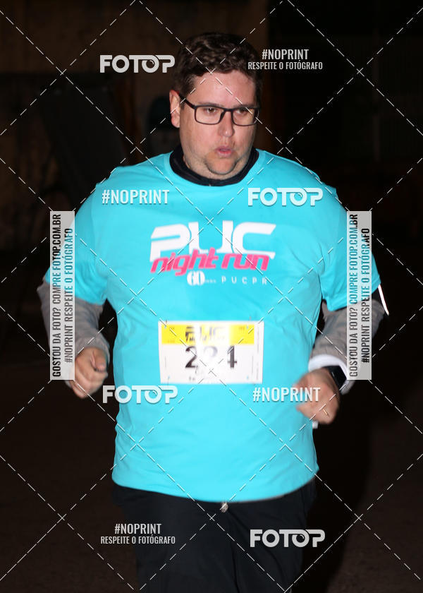 Buy your photos of the eventPUC NIGHT RUN on Fotop