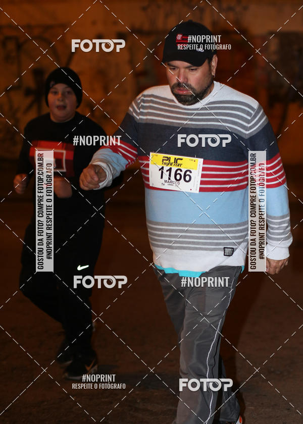 Buy your photos of the eventPUC NIGHT RUN on Fotop