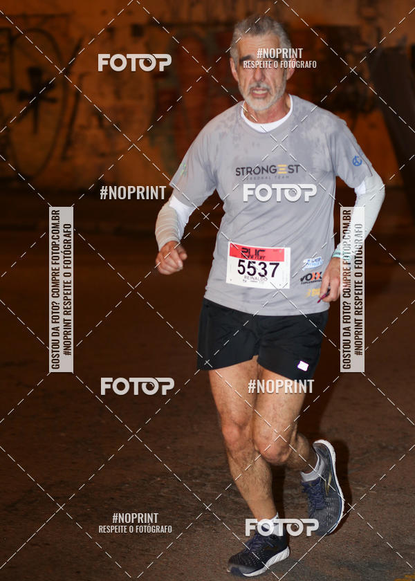 Buy your photos of the eventPUC NIGHT RUN on Fotop