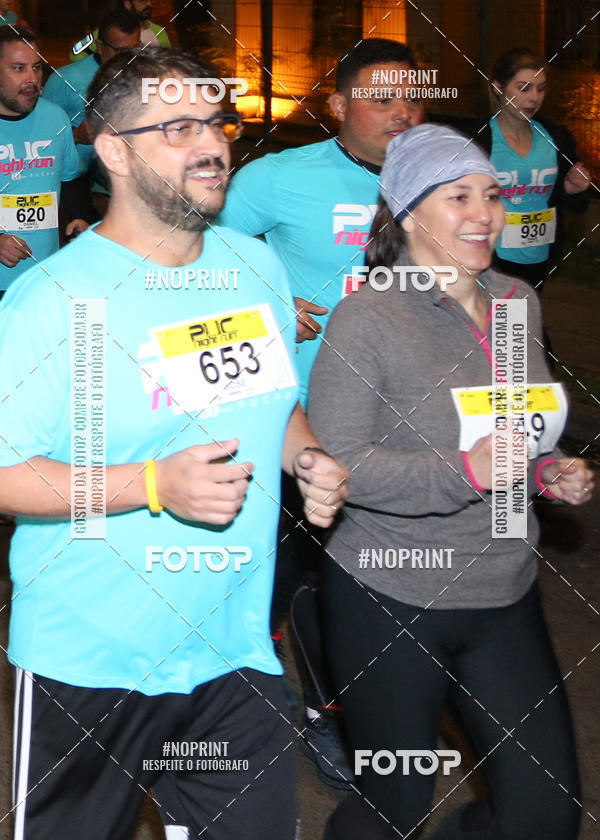 Buy your photos of the eventPUC NIGHT RUN on Fotop