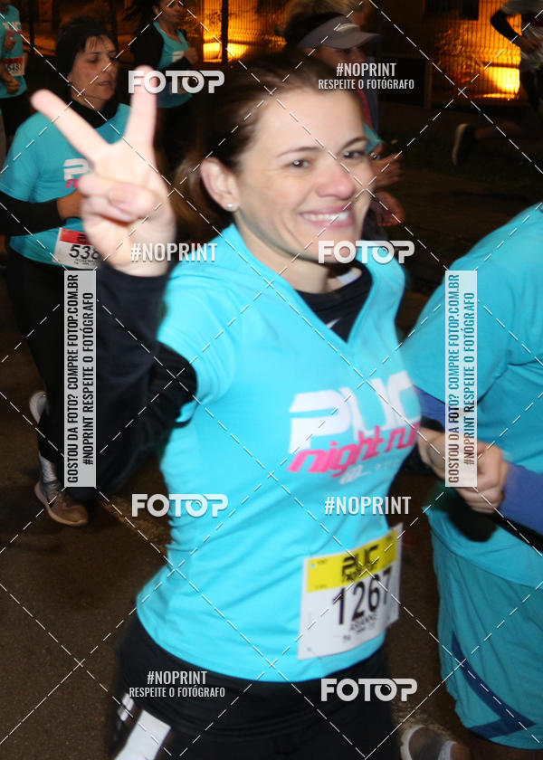 Buy your photos of the eventPUC NIGHT RUN on Fotop
