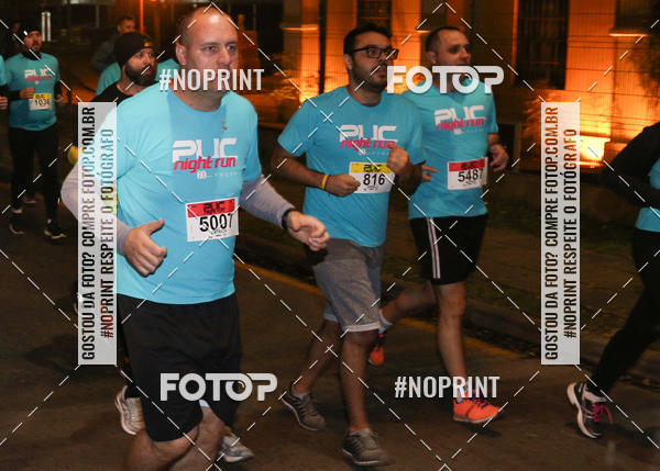 Buy your photos of the eventPUC NIGHT RUN on Fotop