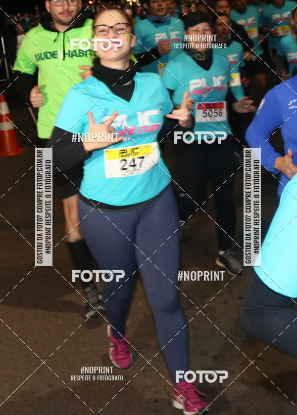 Buy your photos of the eventPUC NIGHT RUN on Fotop