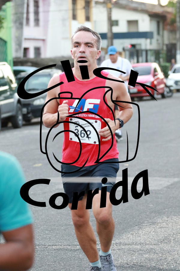 Buy your photos of the eventCorrida Campeo dos Campees -  Chip Belm on Fotop