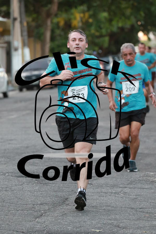Buy your photos of the eventCorrida Campeo dos Campees -  Chip Belm on Fotop