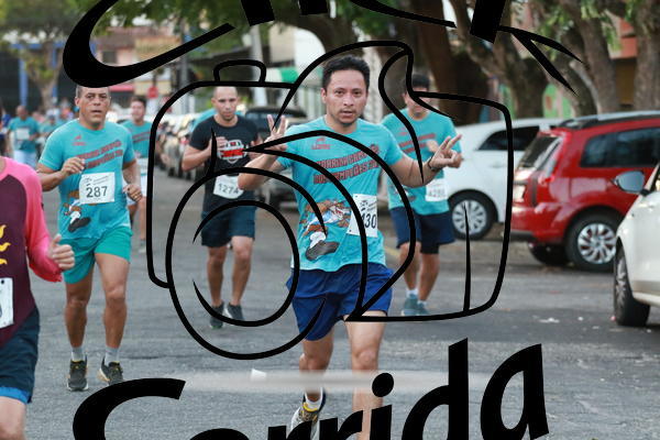 Buy your photos of the eventCorrida Campeo dos Campees -  Chip Belm on Fotop