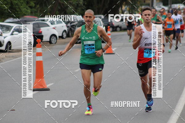 Achetez vos photos de l'vnementCORRE JACARE TROFU CELEBRIDADE sur Fotop