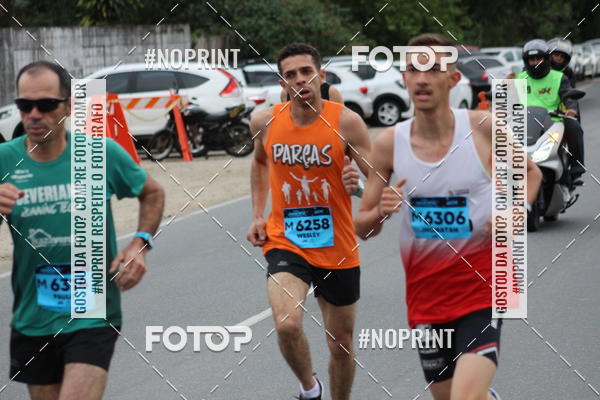 Achetez vos photos de l'vnementCORRE JACARE TROFU CELEBRIDADE sur Fotop