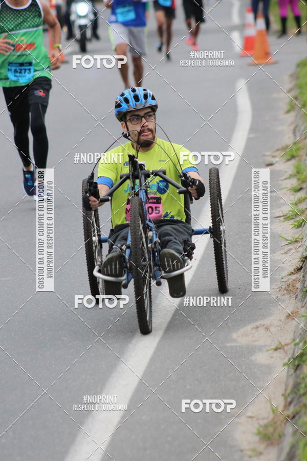 Achetez vos photos de l'vnementCORRE JACARE TROFU CELEBRIDADE sur Fotop