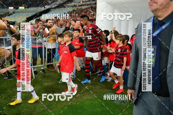 Buy your photos of the eventFlamengo x Gr�mio � Maracan� - 10/08/2019 on Fotop