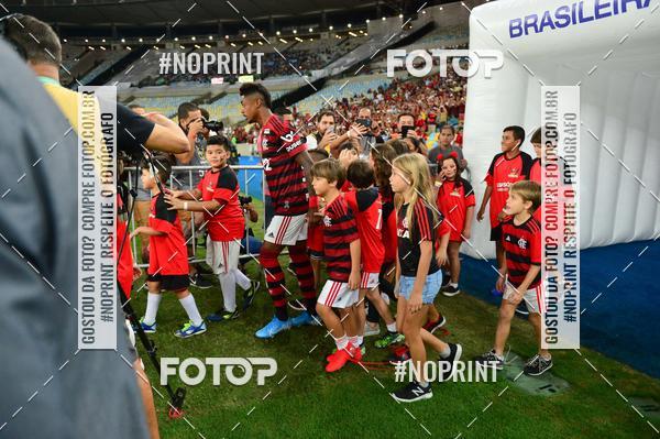 Buy your photos of the eventFlamengo x Gr�mio � Maracan� - 10/08/2019 on Fotop