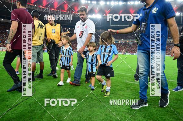 Buy your photos of the eventFlamengo x Gr�mio � Maracan� - 10/08/2019 on Fotop
