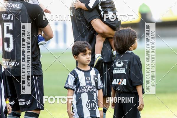 Buy your photos of the eventBotafogo x Athtico-PR  Nilton Santos- 11/08/2019 on Fotop