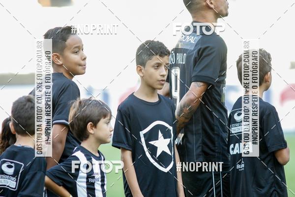 Buy your photos of the eventBotafogo x Athtico-PR  Nilton Santos- 11/08/2019 on Fotop