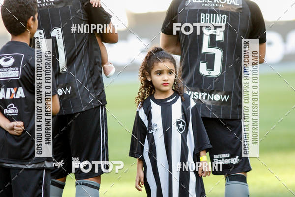 Buy your photos of the eventBotafogo x Athtico-PR  Nilton Santos- 11/08/2019 on Fotop