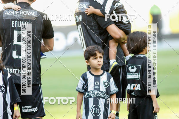 Buy your photos of the eventBotafogo x Athtico-PR  Nilton Santos- 11/08/2019 on Fotop