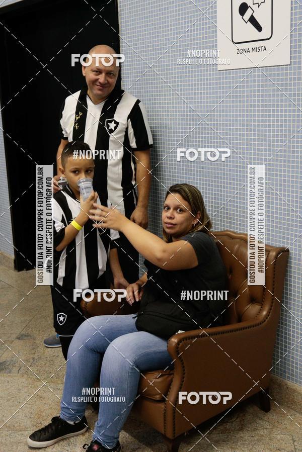 Buy your photos of the eventBotafogo x Athtico-PR  Nilton Santos- 11/08/2019 on Fotop
