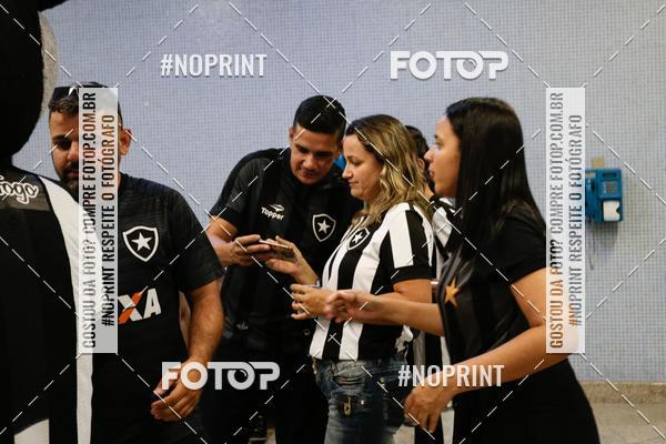 Buy your photos of the eventBotafogo x Athtico-PR  Nilton Santos- 11/08/2019 on Fotop