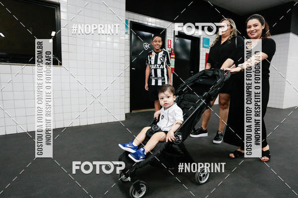 Buy your photos of the eventBotafogo x Athtico-PR  Nilton Santos- 11/08/2019 on Fotop