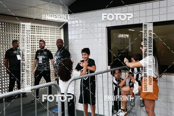 Buy your photos of the eventBotafogo x Athtico-PR  Nilton Santos- 11/08/2019 on Fotop