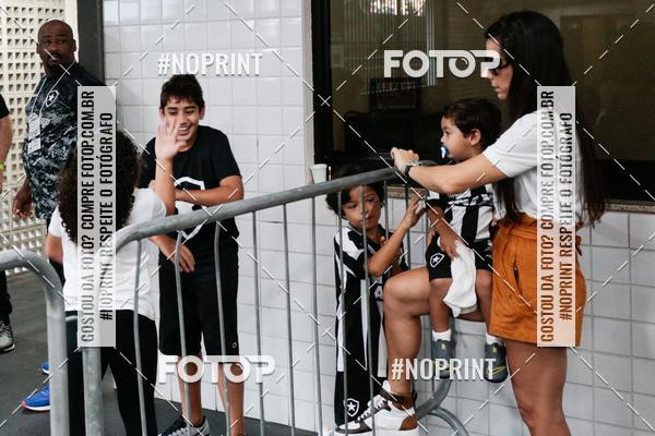 Buy your photos of the eventBotafogo x Athtico-PR  Nilton Santos- 11/08/2019 on Fotop