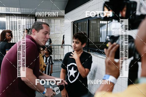 Buy your photos of the eventBotafogo x Athtico-PR  Nilton Santos- 11/08/2019 on Fotop