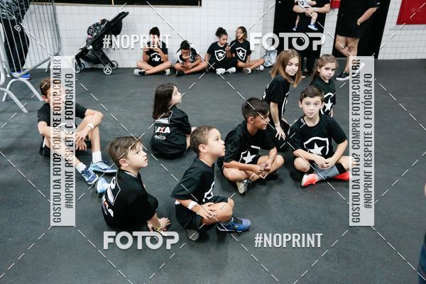 Buy your photos of the eventBotafogo x Athtico-PR  Nilton Santos- 11/08/2019 on Fotop