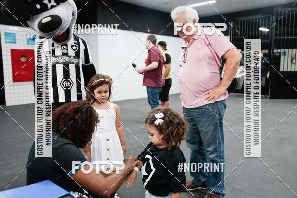 Buy your photos of the eventBotafogo x Athtico-PR  Nilton Santos- 11/08/2019 on Fotop