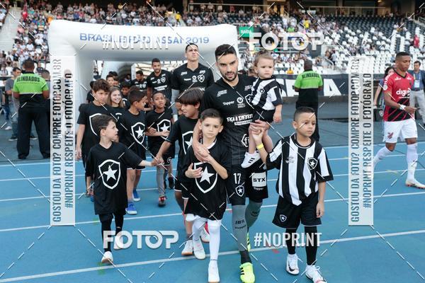 Buy your photos of the eventBotafogo x Athtico-PR  Nilton Santos- 11/08/2019 on Fotop